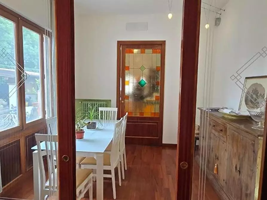 Immagine 9 di Casa bifamiliare in vendita  a Pisa