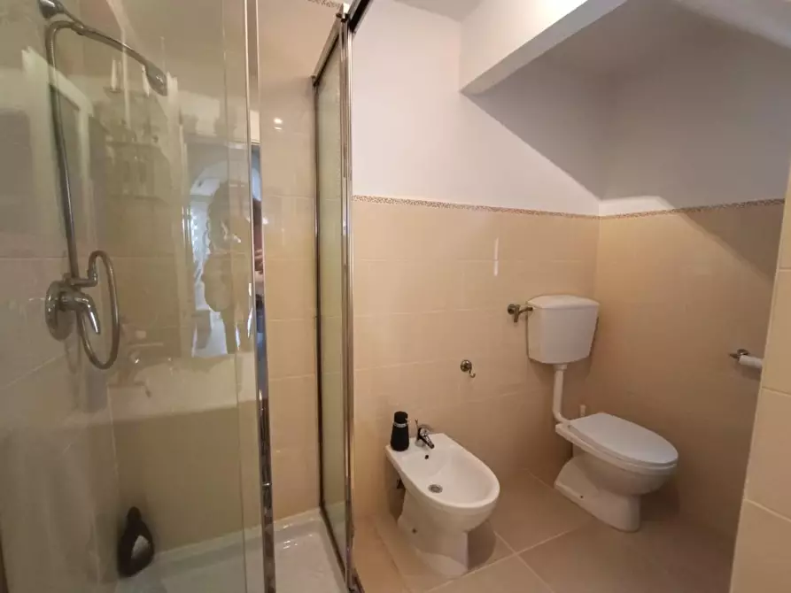 Immagine 13 di Casa bifamiliare in vendita  a Montignoso