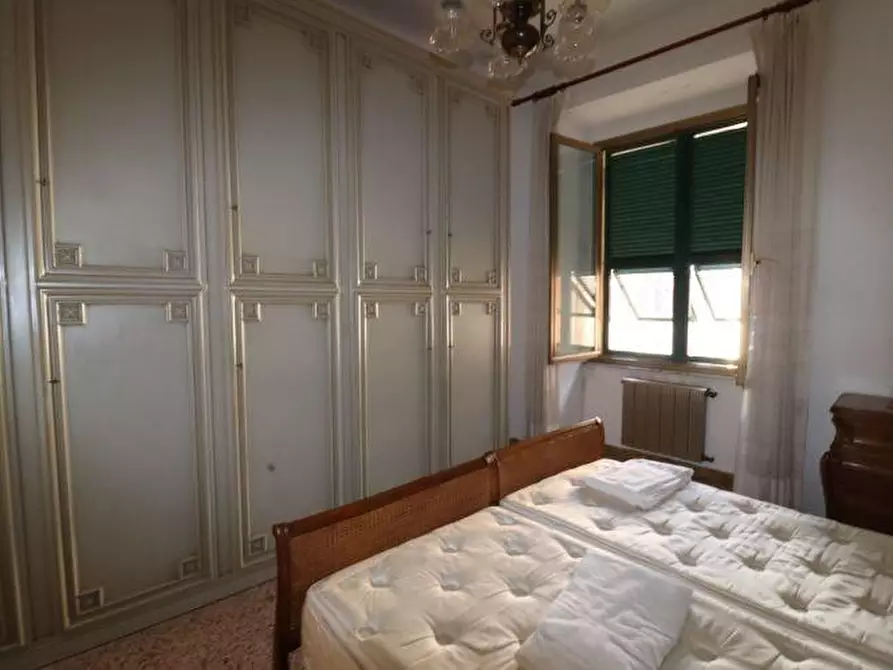 Immagine 10 di Appartamento in vendita  a La Spezia