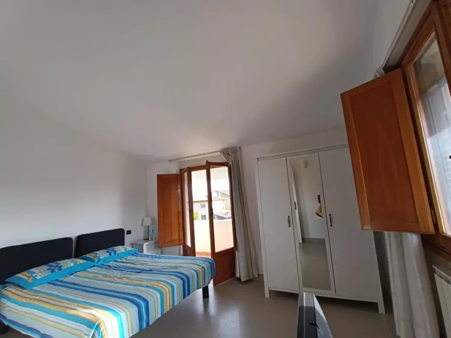 Immagine 23 di Casa bifamiliare in vendita  a Montignoso