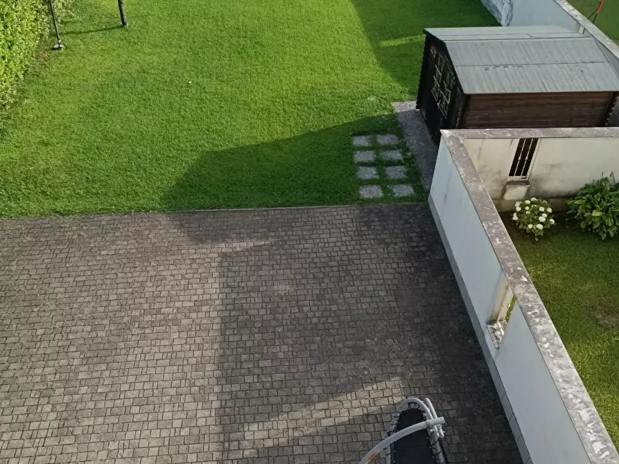 Immagine 6 di Casa bifamiliare in vendita  a Montignoso