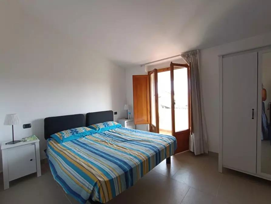 Immagine 33 di Casa bifamiliare in vendita  a Montignoso