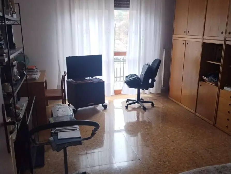 Immagine 8 di Appartamento in vendita  a Carrara