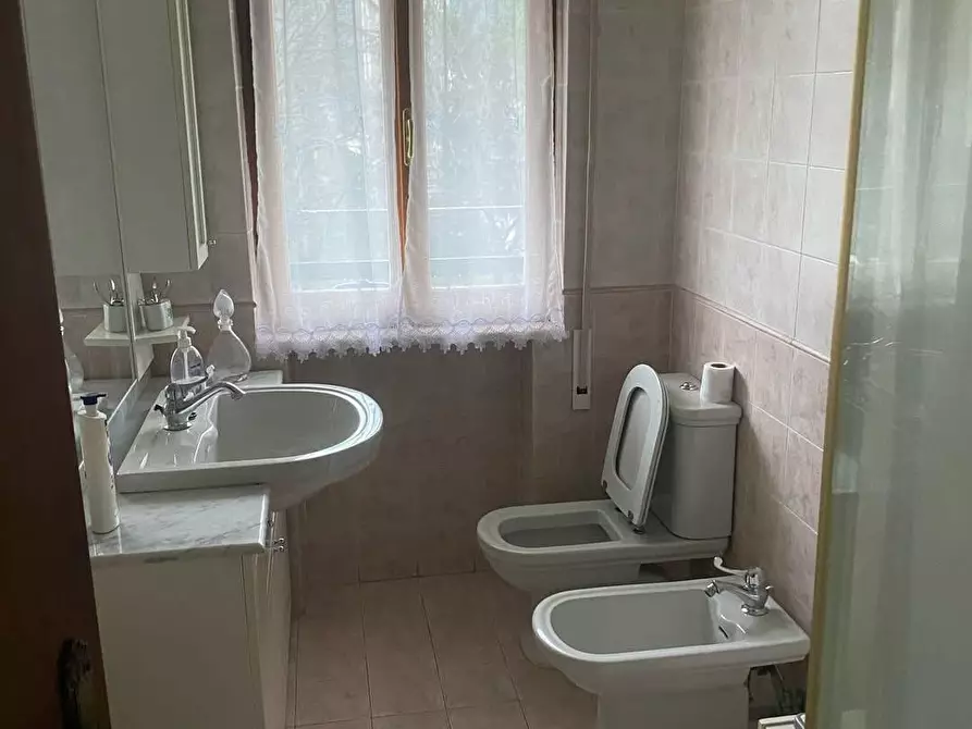 Immagine 15 di Appartamento in vendita  a Carrara