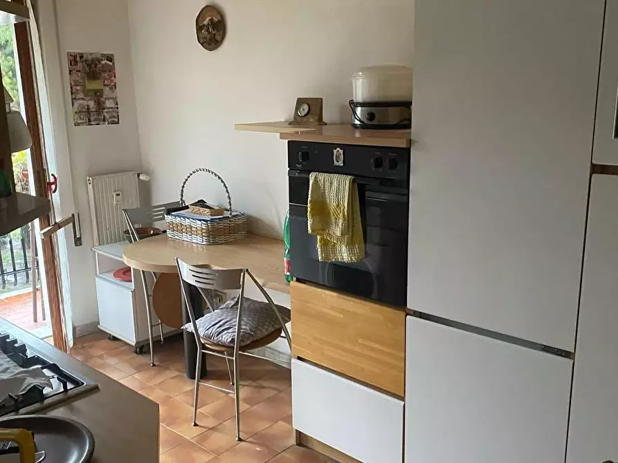 Immagine 4 di Appartamento in vendita  a Carrara