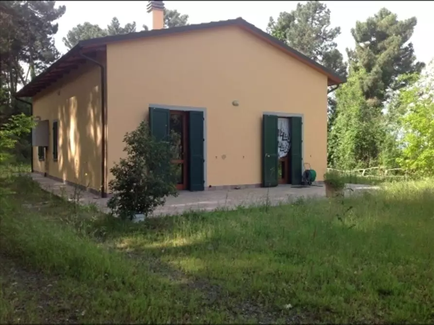 Immagine 21 di Deposito in vendita  a Montaione