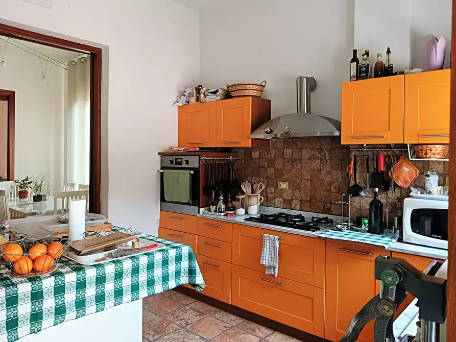 Immagine 1 di Casa bifamiliare in vendita  a Pisa