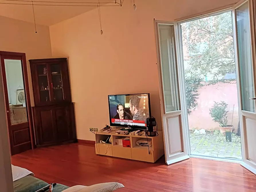 Immagine 15 di Casa bifamiliare in vendita  a Pisa