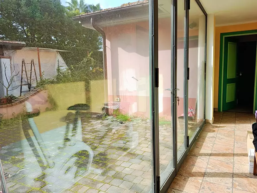 Immagine 12 di Casa bifamiliare in vendita  a Pisa