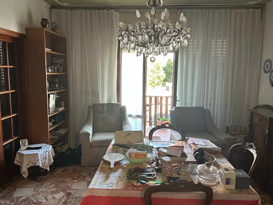 Immagine 5 di Appartamento in vendita  a Pisa