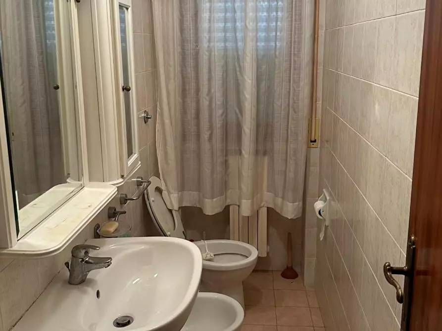 Immagine 11 di Appartamento in vendita  a Pisa