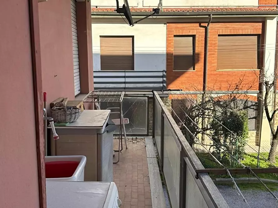 Immagine 8 di Appartamento in vendita  a Pisa