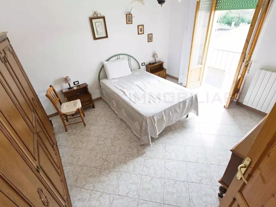 Immagine 21 di Appartamento in vendita  a Suvereto