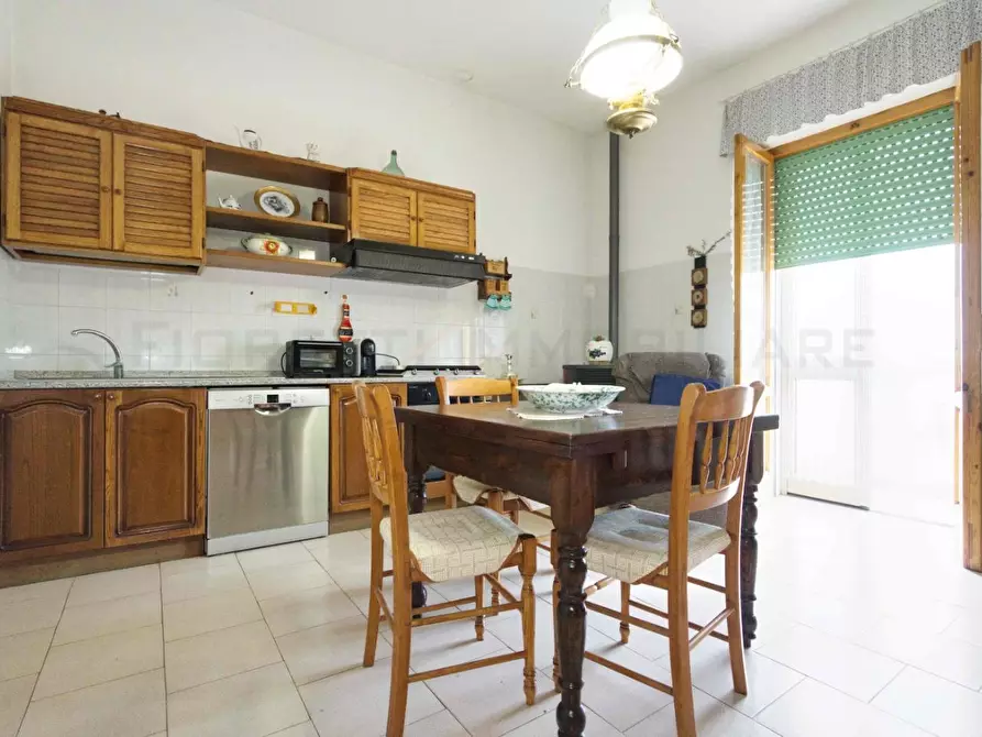 Immagine 9 di Appartamento in vendita  a Suvereto