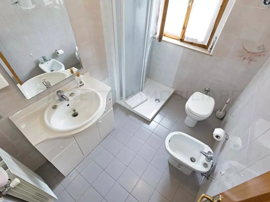 Immagine 24 di Appartamento in vendita  a Suvereto