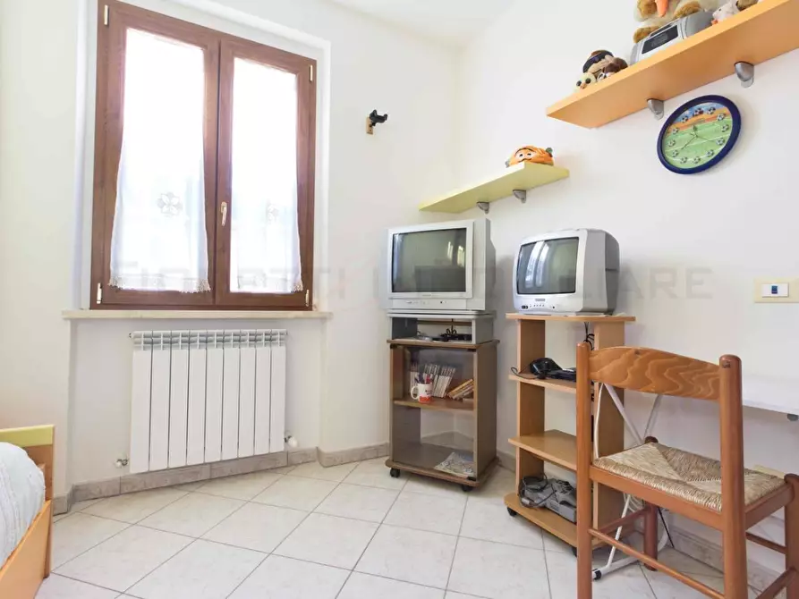 Immagine 13 di Appartamento in vendita  a Piombino