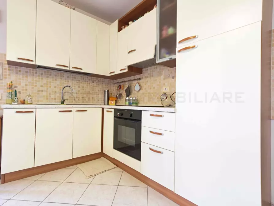 Immagine 7 di Appartamento in vendita  a Piombino