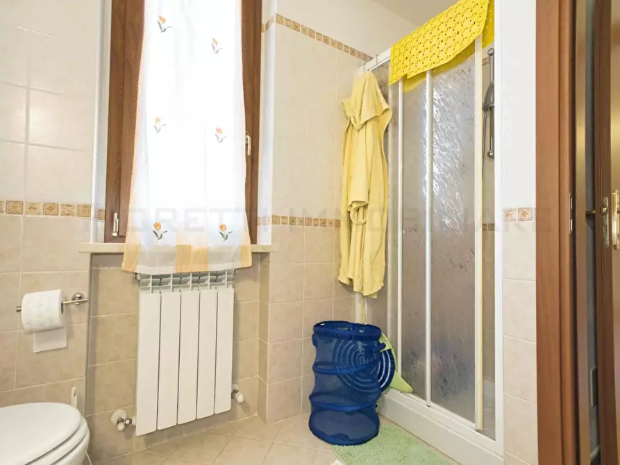 Immagine 10 di Appartamento in vendita  a Piombino