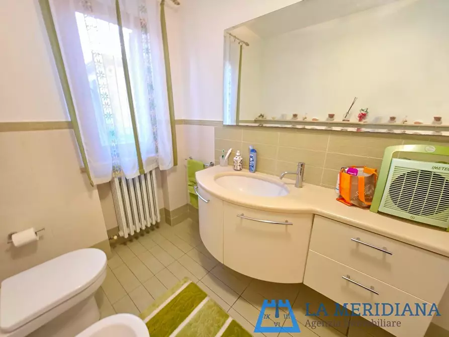 Immagine 11 di Casa indipendente in vendita  a Cerreto Guidi