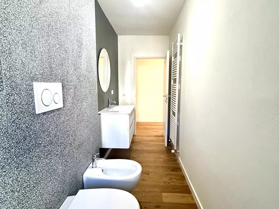 Immagine 48 di Appartamento in vendita  a Empoli