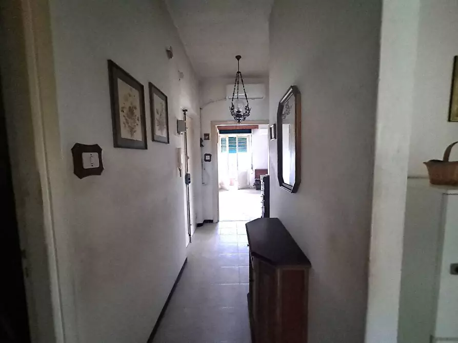 Immagine 10 di Appartamento in vendita  a Massa