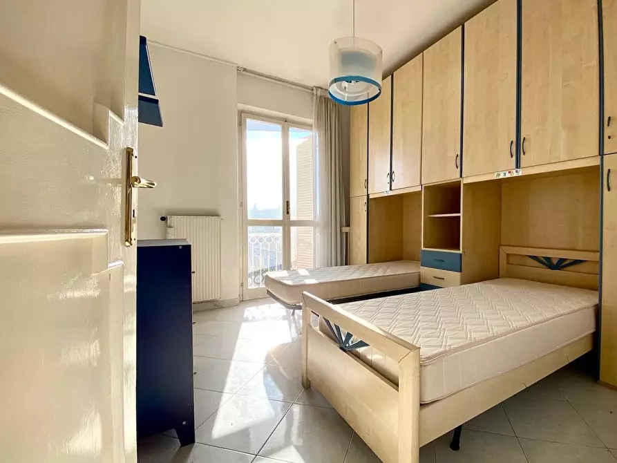 Immagine 21 di Appartamento in vendita  a Massa