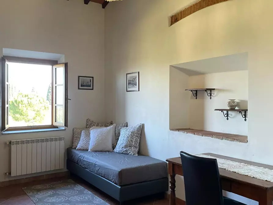 Immagine 72 di Azienda agricola in vendita  a Lastra A Signa