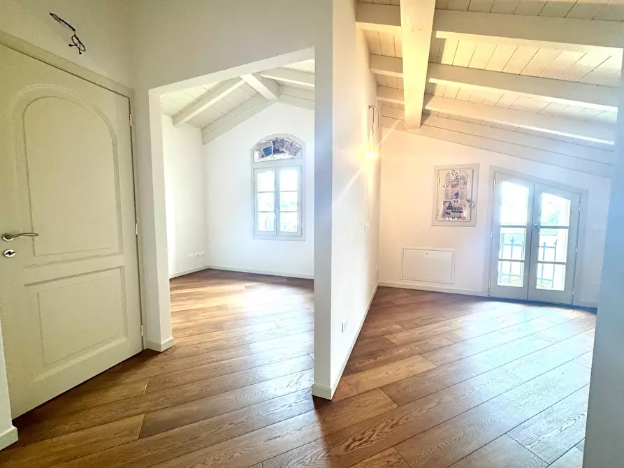 Immagine 45 di Villa in vendita  a Empoli