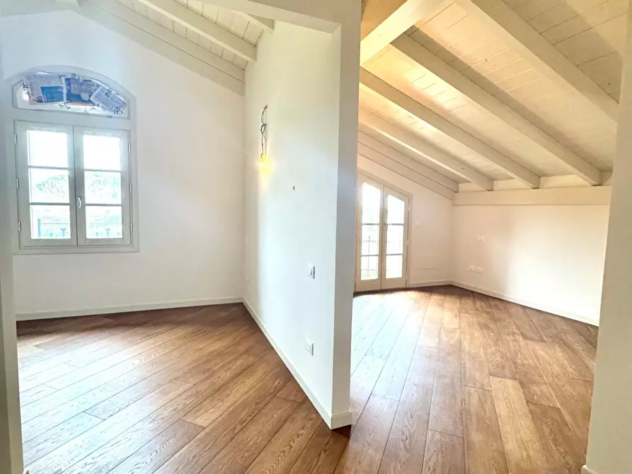 Immagine 44 di Villa in vendita  a Empoli