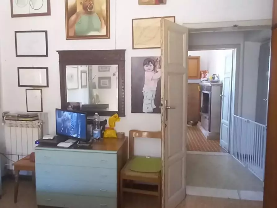 Immagine 83 di Appartamento in vendita  a Carrara