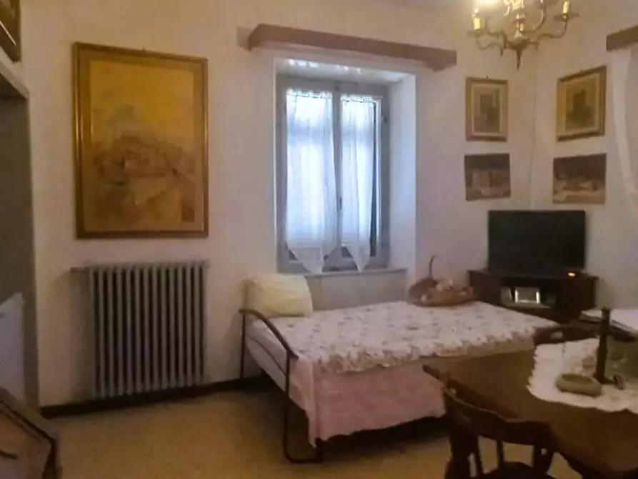 Immagine 37 di Appartamento in vendita  a Carrara