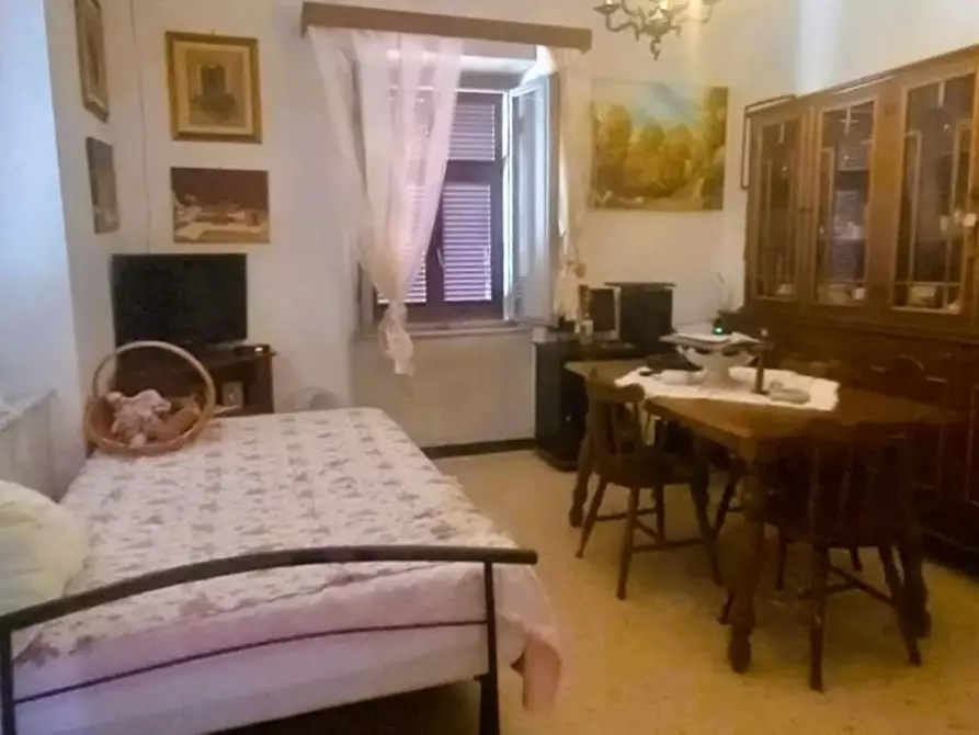 Immagine 78 di Appartamento in vendita  a Carrara