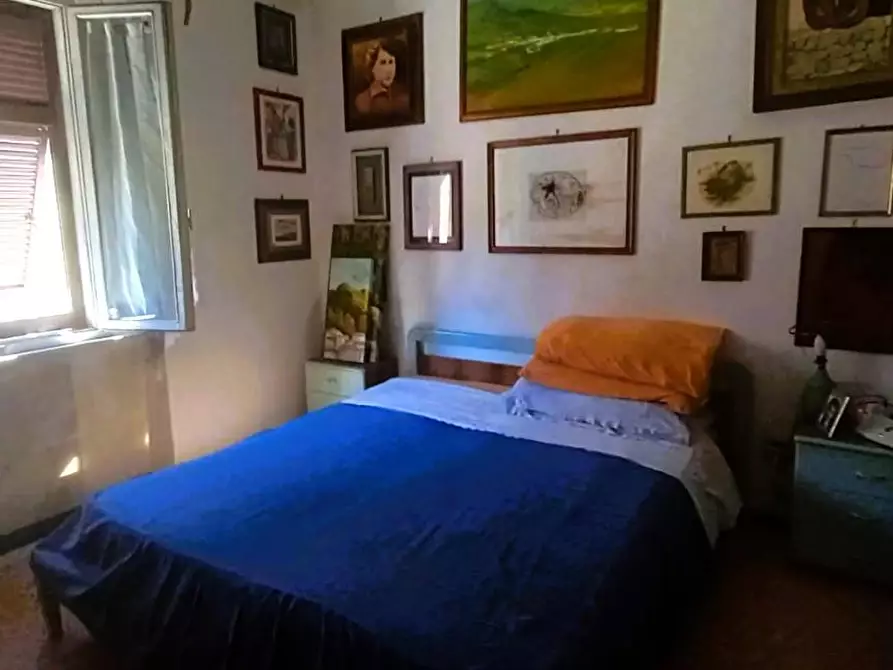 Immagine 69 di Appartamento in vendita  a Carrara