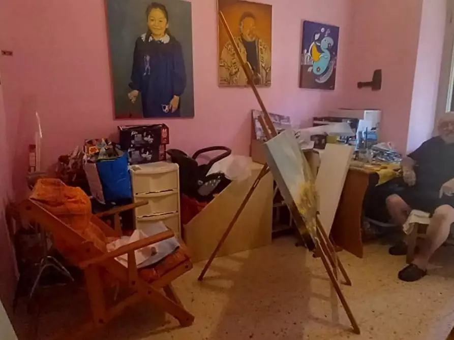 Immagine 54 di Appartamento in vendita  a Carrara