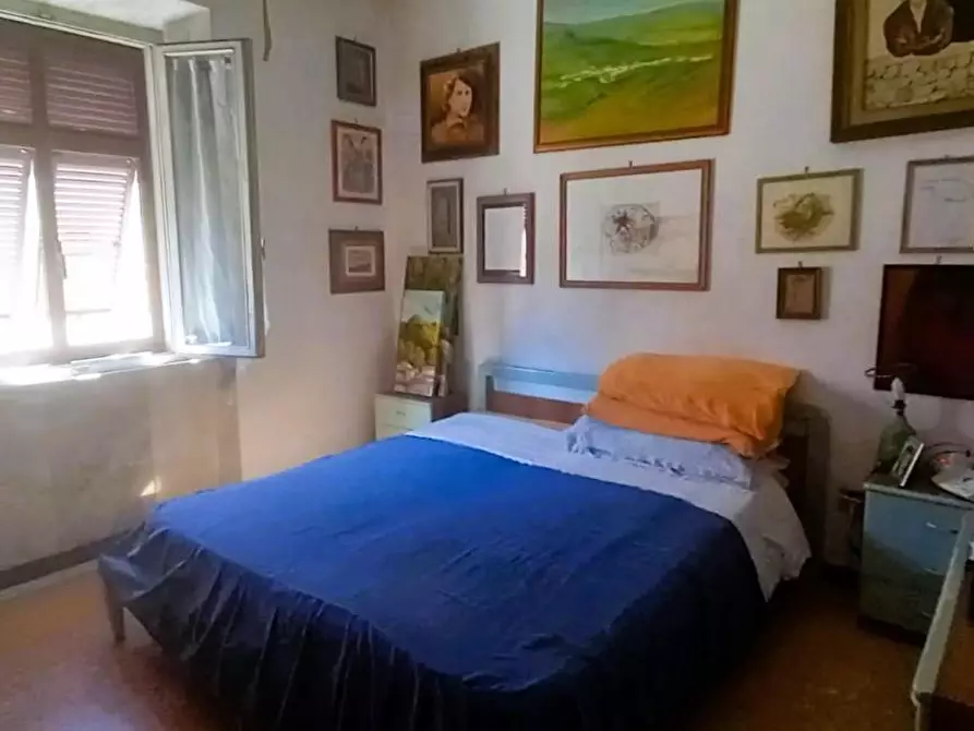 Immagine 59 di Appartamento in vendita  a Carrara