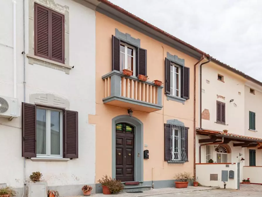 Immagine 28 di Terratetto in vendita  a Cascina