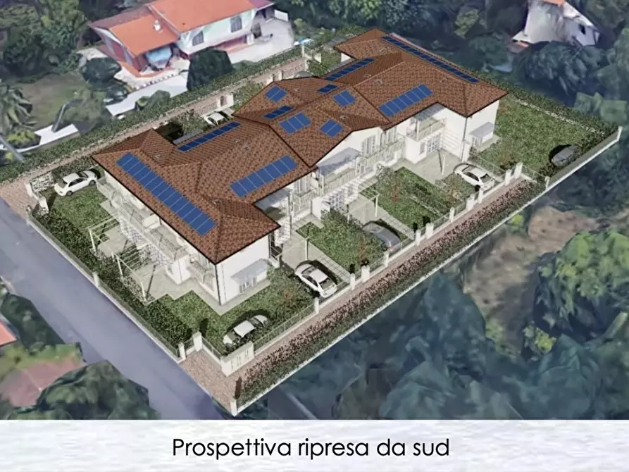 Immagine 5 di Villetta a schiera in vendita  a Montignoso