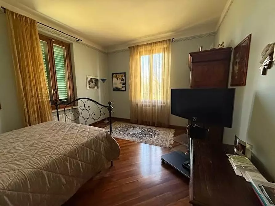 Immagine 21 di Villa in vendita  a Fucecchio