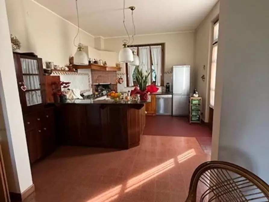 Immagine 10 di Villa in vendita  a Fucecchio
