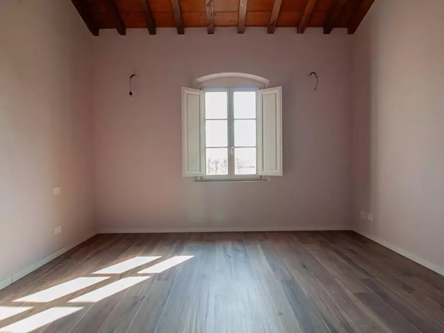 Immagine 28 di Rustico / casale in vendita  a Pisa