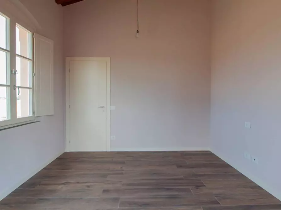 Immagine 34 di Rustico / casale in vendita  a Pisa