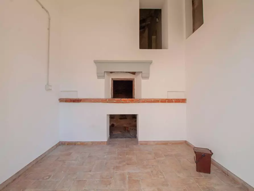 Immagine 35 di Rustico / casale in vendita  a Pisa