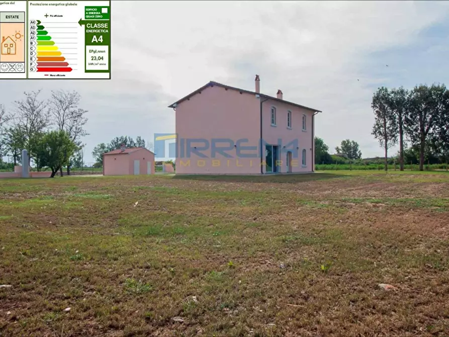 Immagine 4 di Rustico / casale in vendita  a Pisa