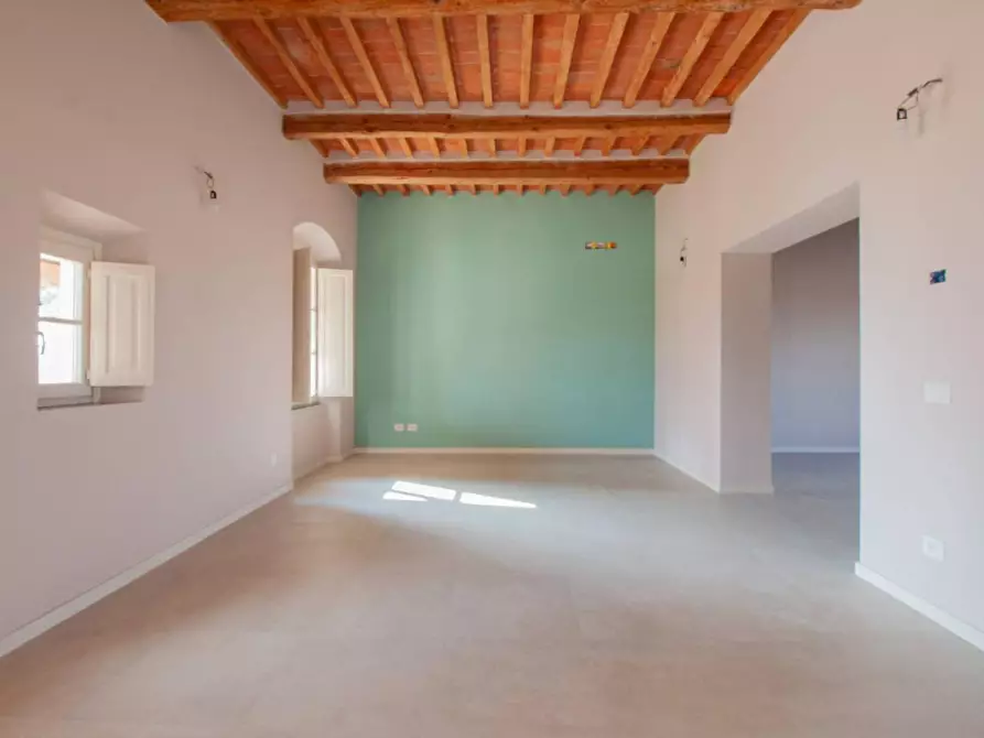Immagine 9 di Rustico / casale in vendita  a Pisa