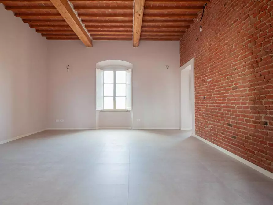 Immagine 10 di Rustico / casale in vendita  a Pisa