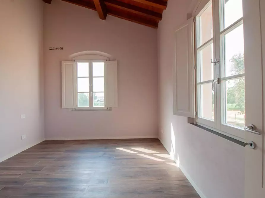 Immagine 32 di Rustico / casale in vendita  a Pisa