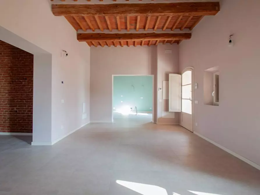 Immagine 8 di Rustico / casale in vendita  a Pisa