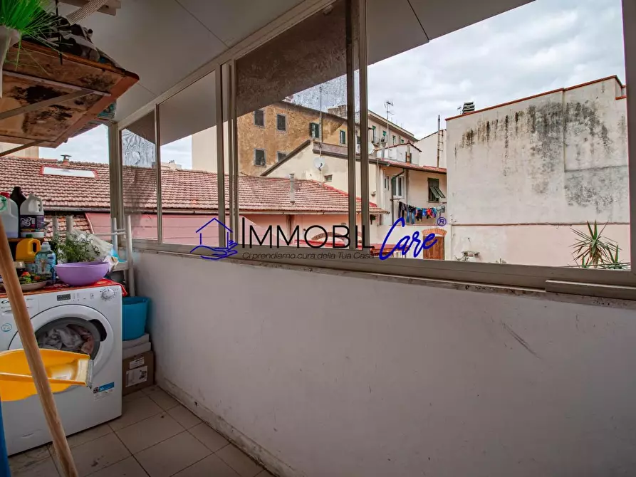 Immagine 5 di Appartamento in vendita  a Livorno