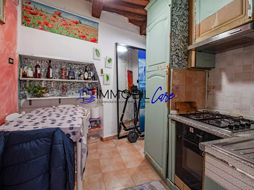 Immagine 2 di Appartamento in vendita  a Livorno