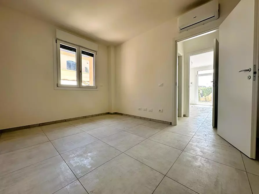 Immagine 9 di Appartamento in vendita  a Rosignano Marittimo